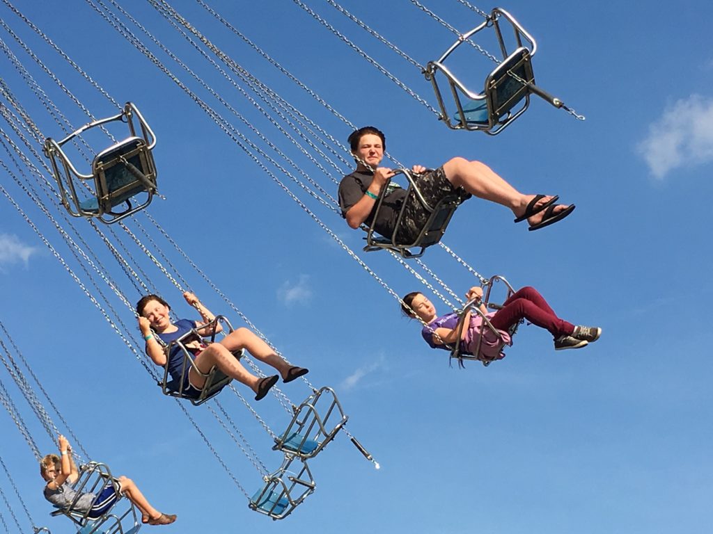Taylor, Mackenzie, Abby on Wave Swinger at Great Allentown Fare